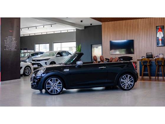 MINI COOPER 2.0 16V TWINPOWER GASOLINA S CABRIO STEPTRONIC MINI COOPER 2.0 16V TWINPOWER GASOLINA S CABRIO STEPTRONIC